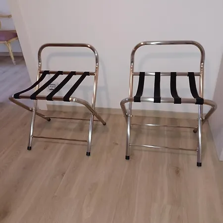 아파트 Monnalisa House