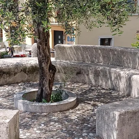 Monnalisa House Lägenhet Malcesine